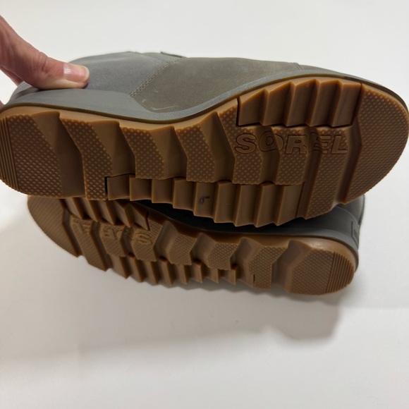 Sorel Evie Two-Tone Wedge Ankle Boots - Picture 5 of 7